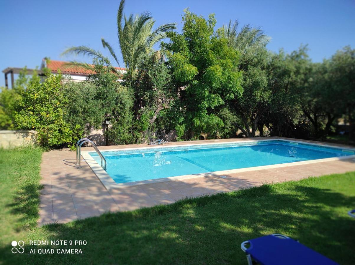 Villa Koulouridi Daratsos Buitenkant foto